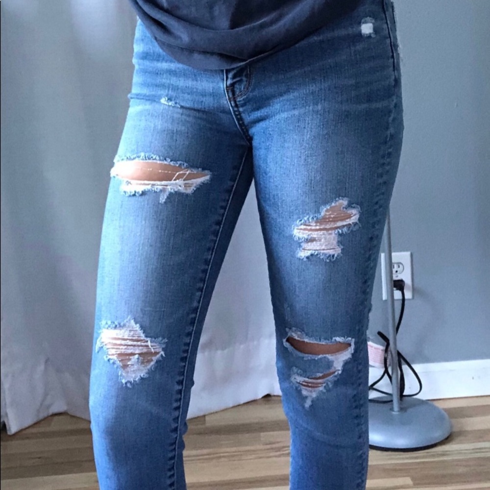 American Eagle Skinny Jeans